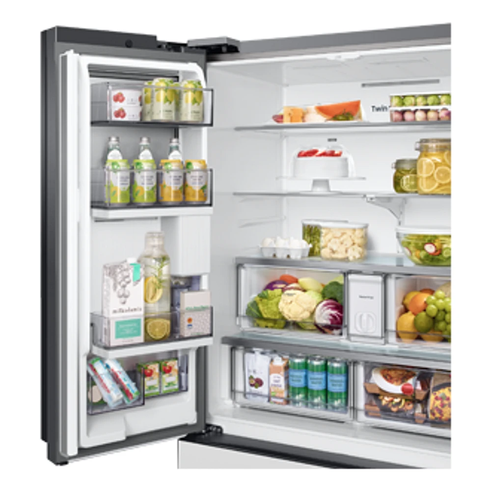 36" BESPOKE Counter-Depth 3 Door French Door Refrigerator with Beverage Center<sup>TM</sup> | Samsung Canada