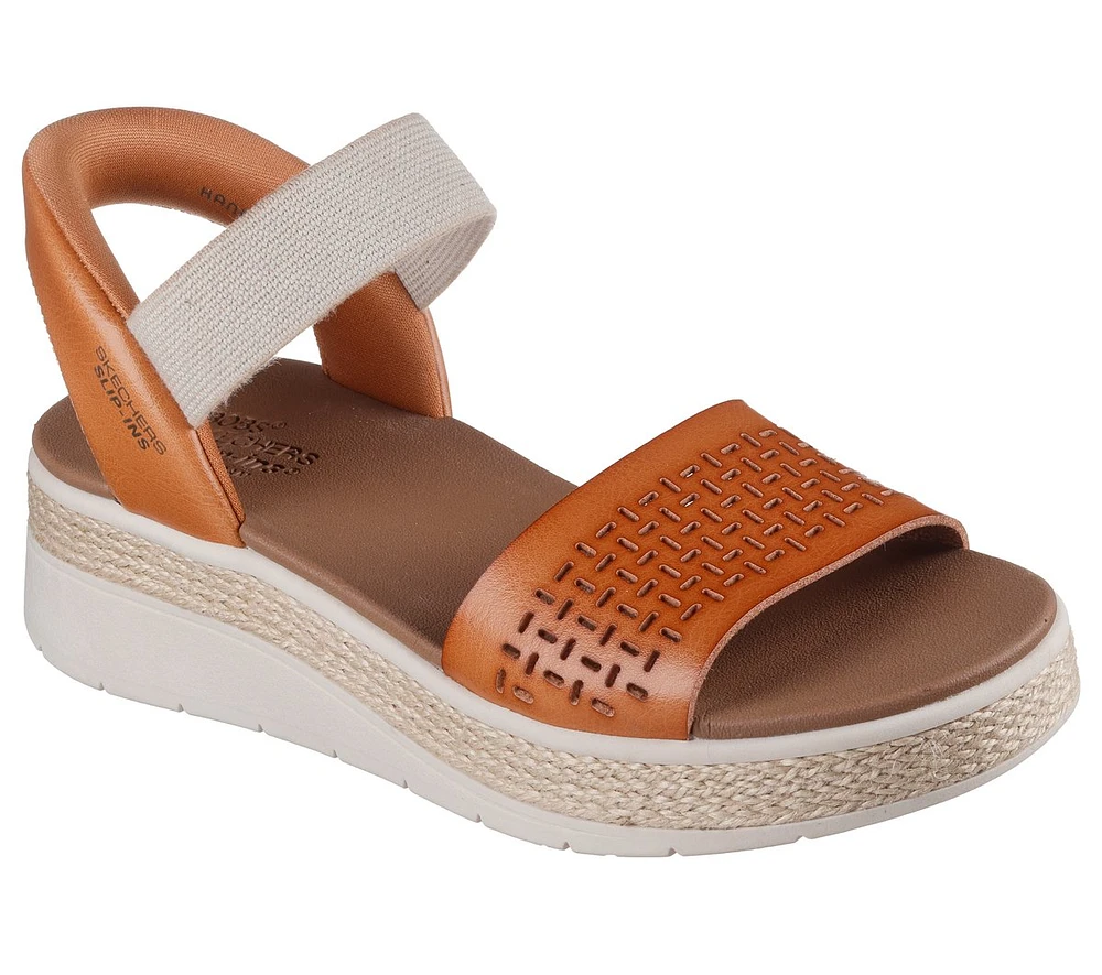 Skechers Slip-ins: BOBS Sun Ray