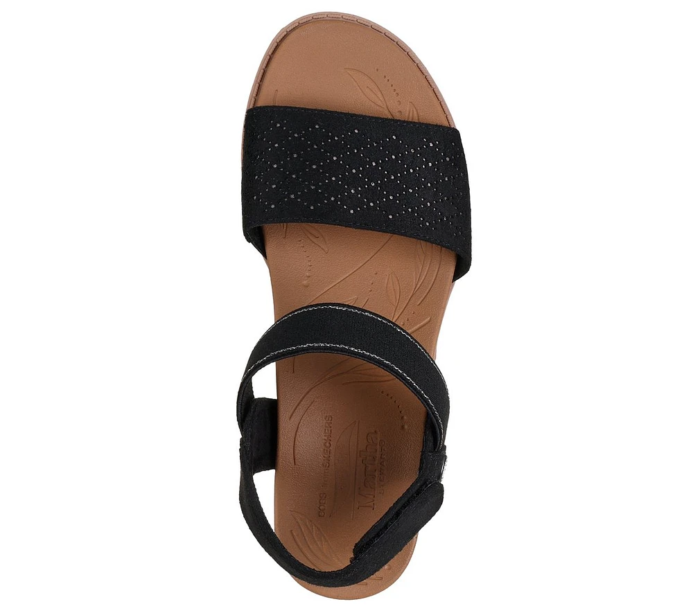Martha Stewart: BOBS Arch Fit Beach Kiss - Beyond Chic