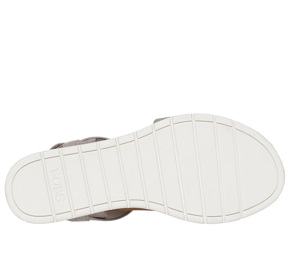 Martha Stewart: BOBS Arch Fit Beach Kiss - Beyond Chic