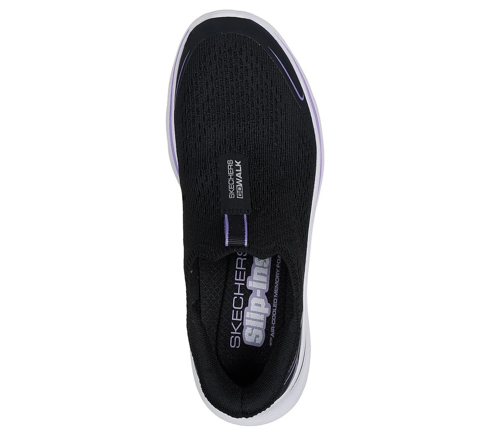 Skechers Slip-ins: GO WALK 7