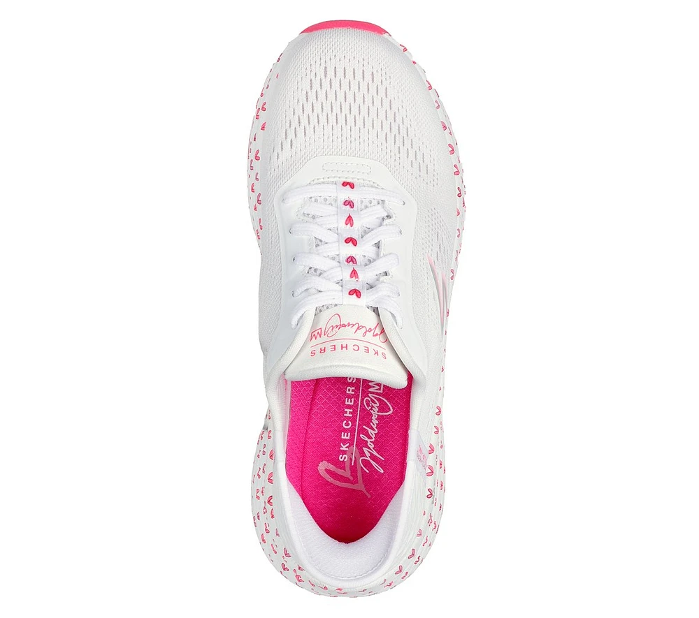 Skechers Slip-ins x JGoldcrown: Max Cushioning