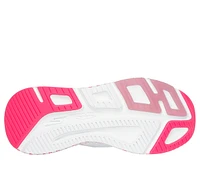 Skechers Slip-ins x JGoldcrown: Max Cushioning