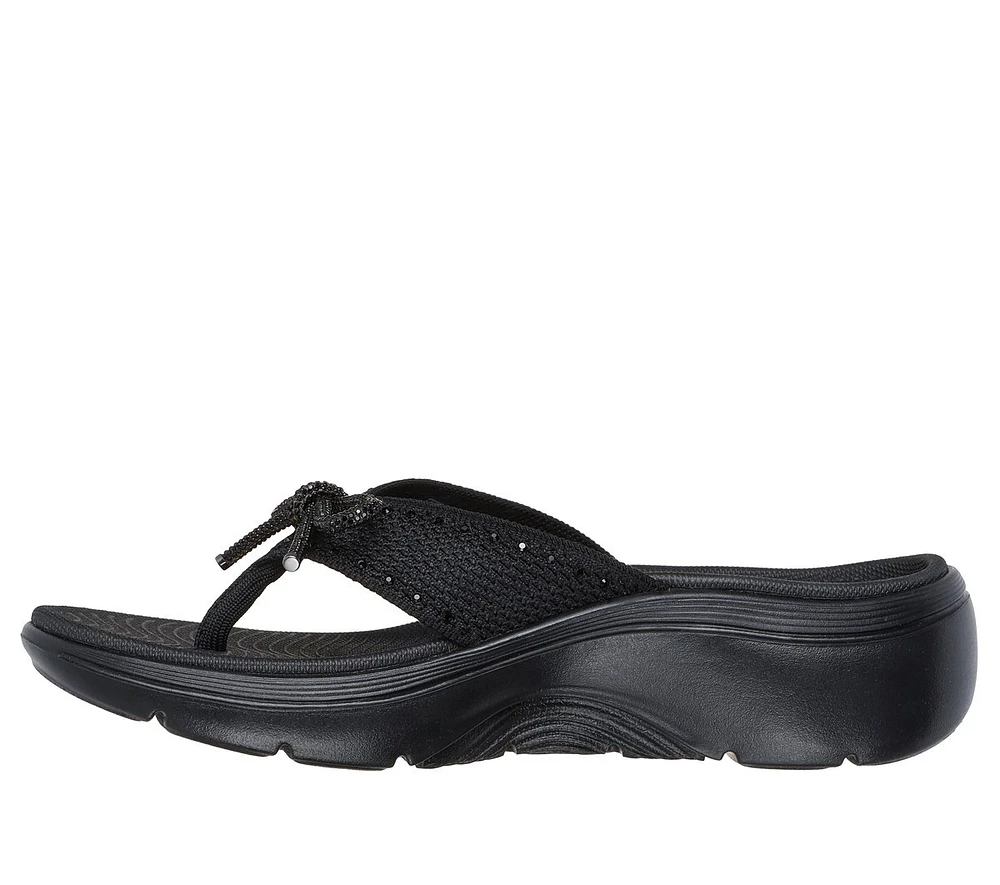 Martha Stewart: GO WALK Arch Fit 2.0 Sandal