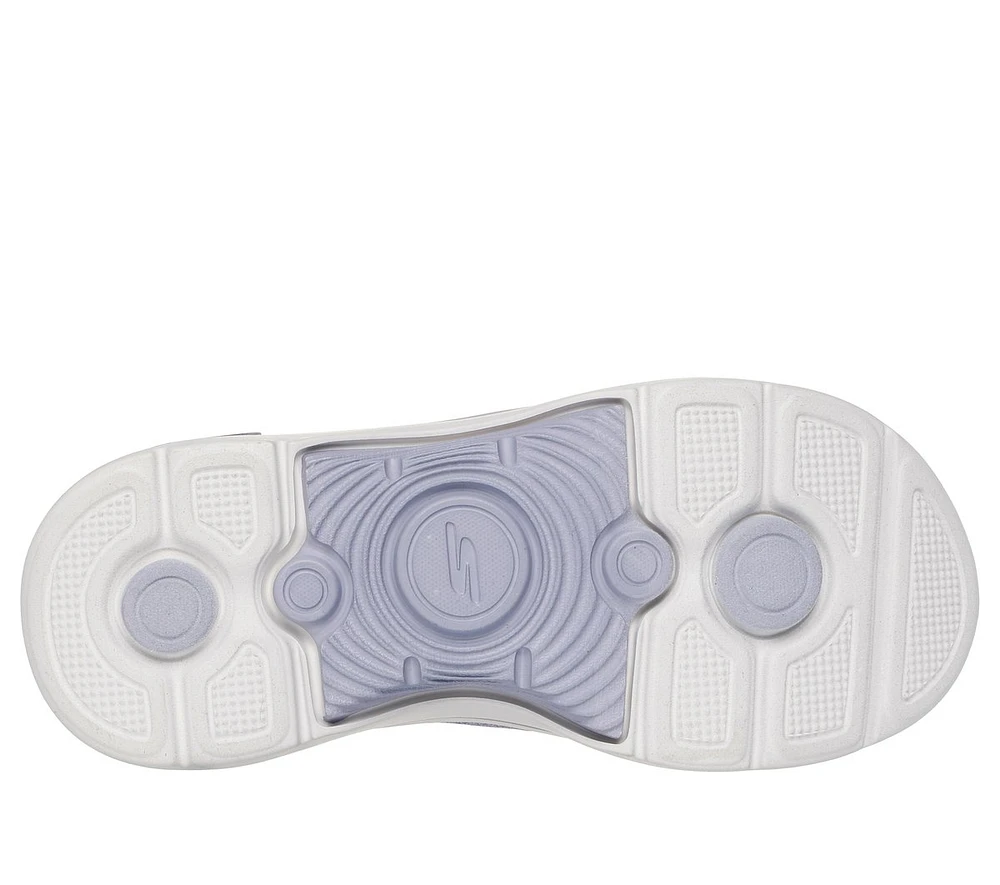Martha Stewart: GO WALK Arch Fit 2.0 Sandal - Glimmer