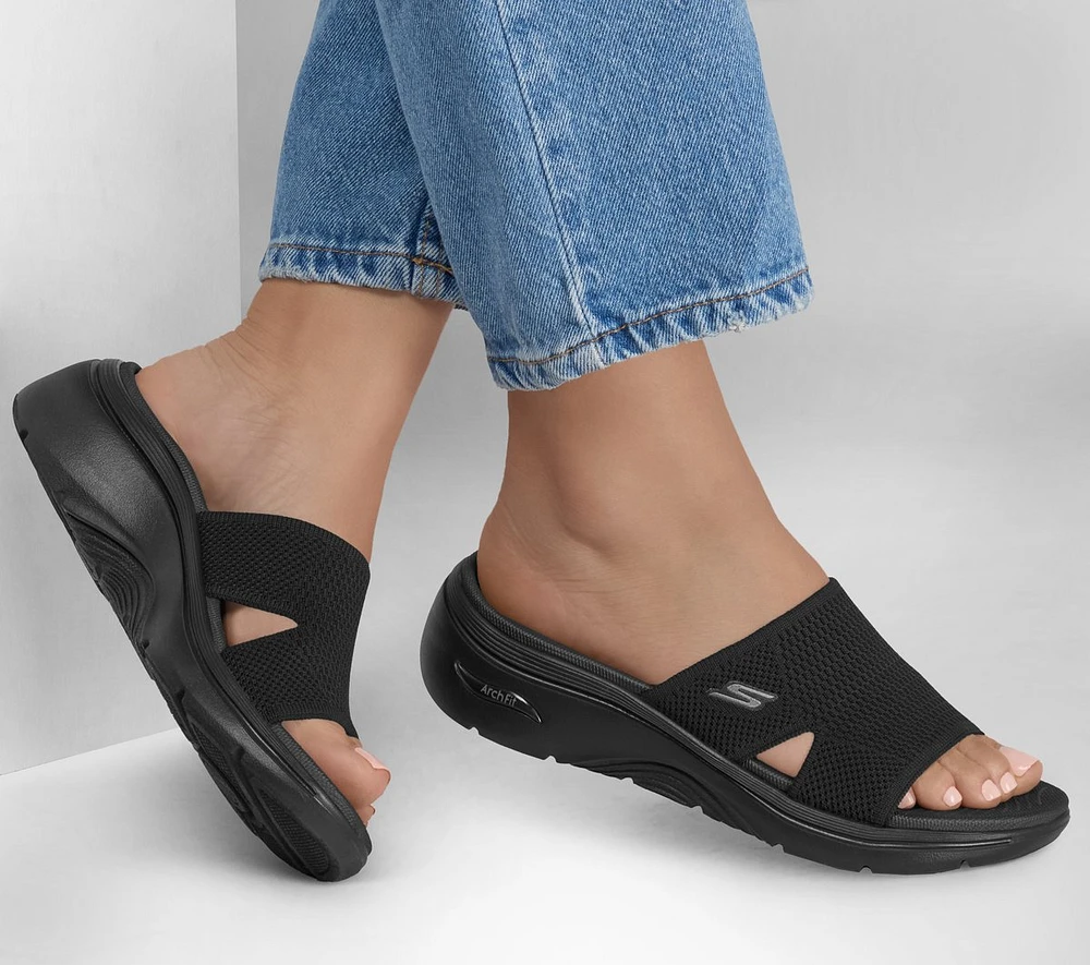 GO WALK Arch Fit 2.0 Sandal
