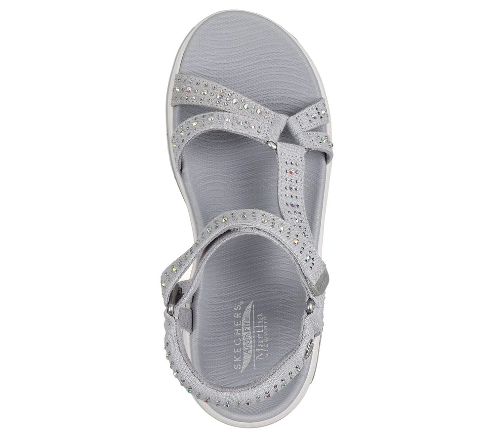 Martha Stewart: GO WALK Arch Fit 2.0 Sandal