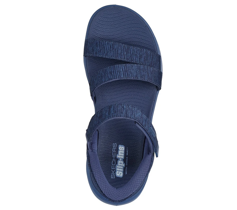 Skechers Slip-ins: GO WALK Glide-Step 2.0 Sandal - Giselle