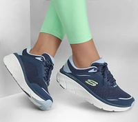 Relaxed Fit: D'Lux Walker 2.0