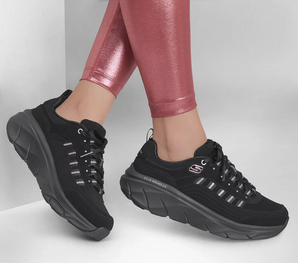 Relaxed Fit: D'Lux Walker 2.0 - Golden Step