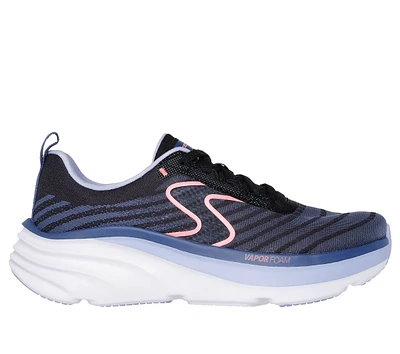 Relaxed Fit: D'Lux Vapor
