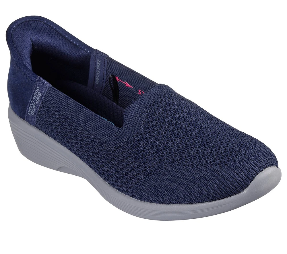 Skechers Slip-ins: Arya