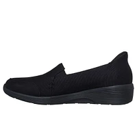 Skechers Slip-ins: Arya -Extraordinary