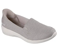 Skechers Slip-ins: Arya -Extraordinary