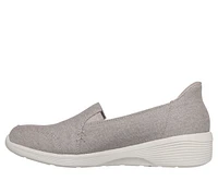 Skechers Slip-ins: Arya -Extraordinary