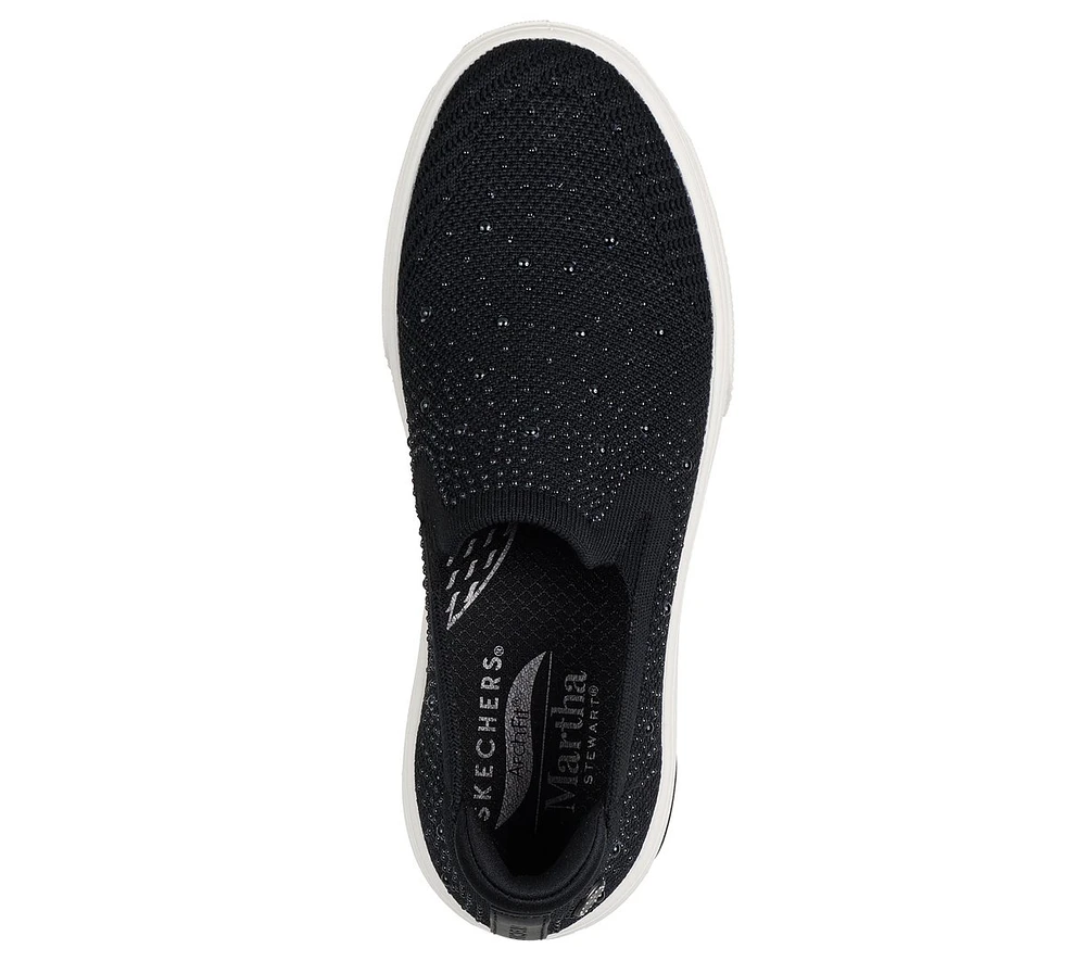 Martha Stewart: Arch Fit Arcade - Glitz Gal