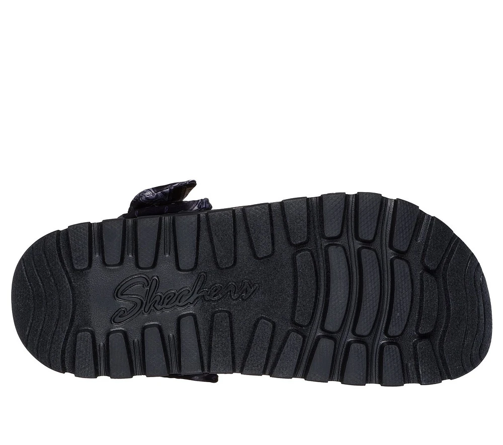 Snoop Dogg: Arch Fit Footsteps