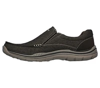 Relaxed Fit: Expected - Avillo