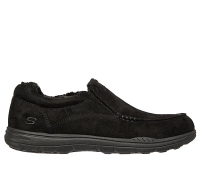 Relaxed Fit: Expected X - Larmen
