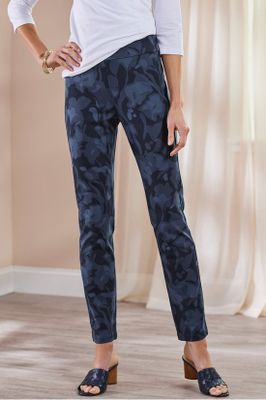 Soft Surroundings Perfect Ponte Floral Pull-On Straight Leg Pants