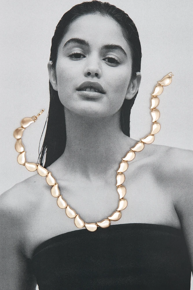 Sculptural Bean Collar Necklace