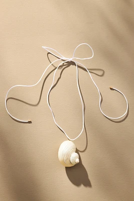 8 Other Reasons Shell Pendant Necklace