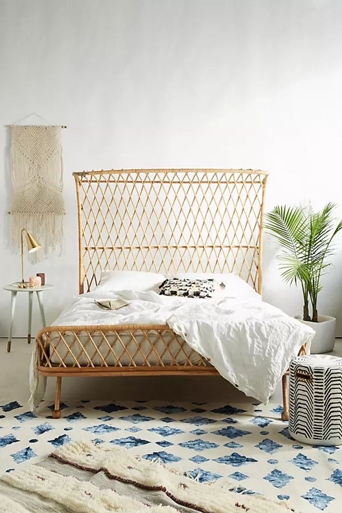 Ananiver Labe Verstrooien Anthropologie Pari Curved Rattan Bed By Anthropologie in Beige Size QN TOP/ BED | The Summit