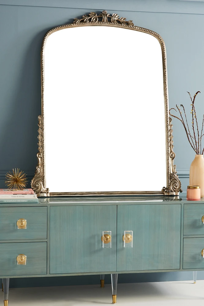 The Gleaming Primrose Mirror