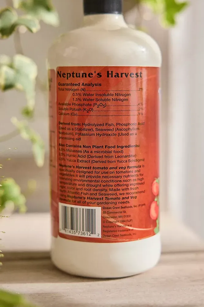 Neptune’s Harvest Tomato & Vegetable Fertilizer Concentrate