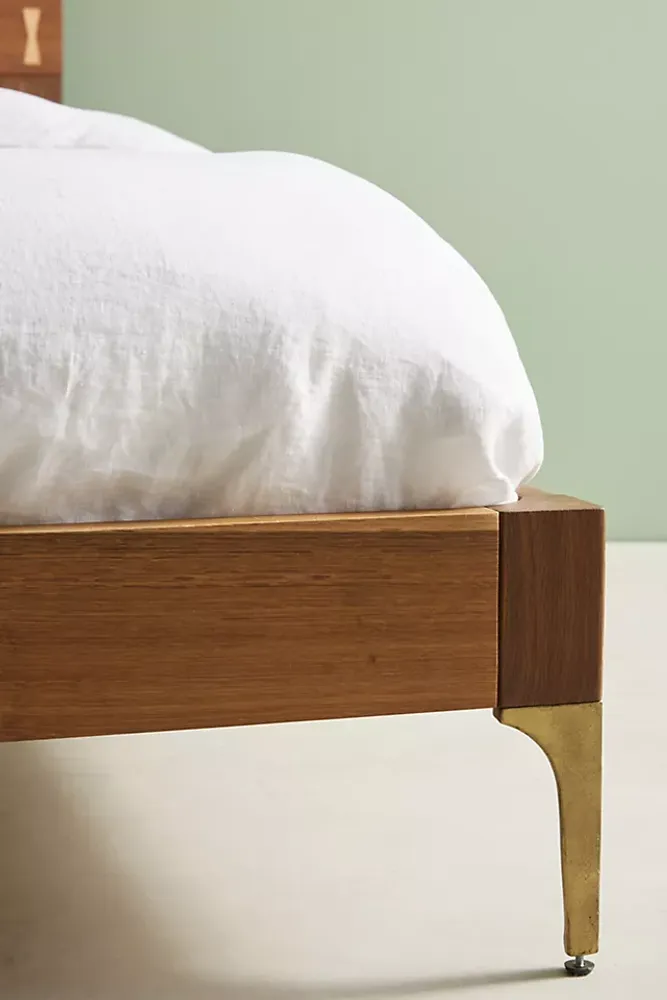 Prana Live-Edge Bed