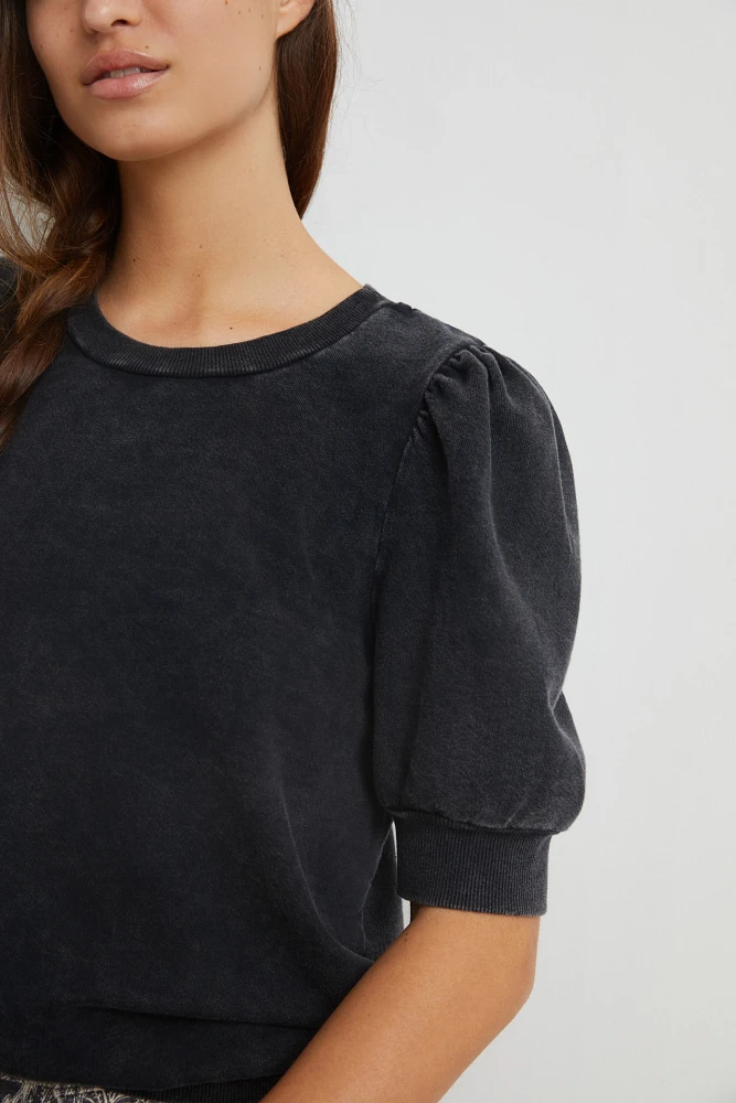 T.La Puff-Sleeve Pullover