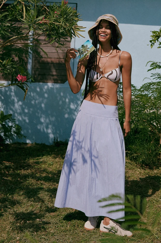 &.Layered Pleated Maxi Skirt