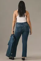 The Yaya Curvy Mid-Rise Crop Jeans by Pilcro