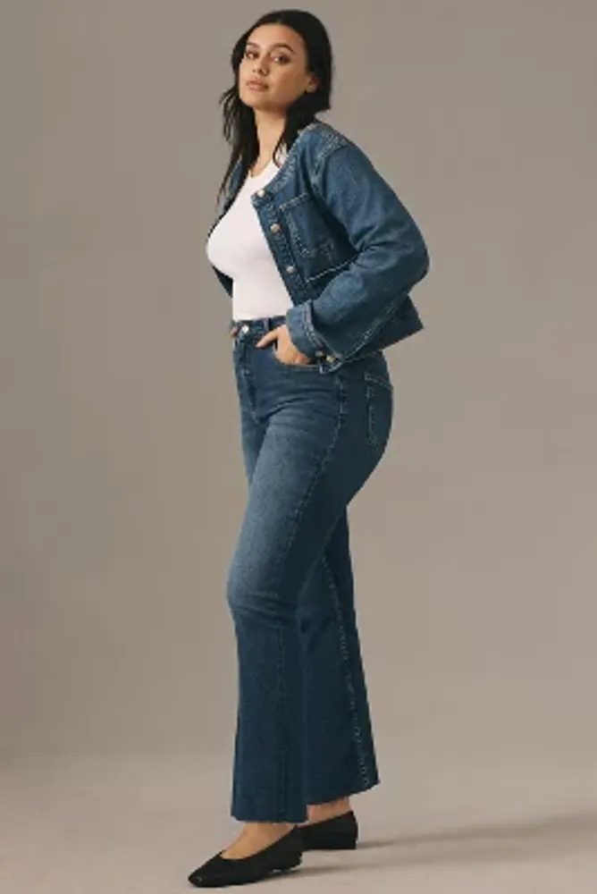 The Yaya Curvy Mid-Rise Crop Jeans by Pilcro