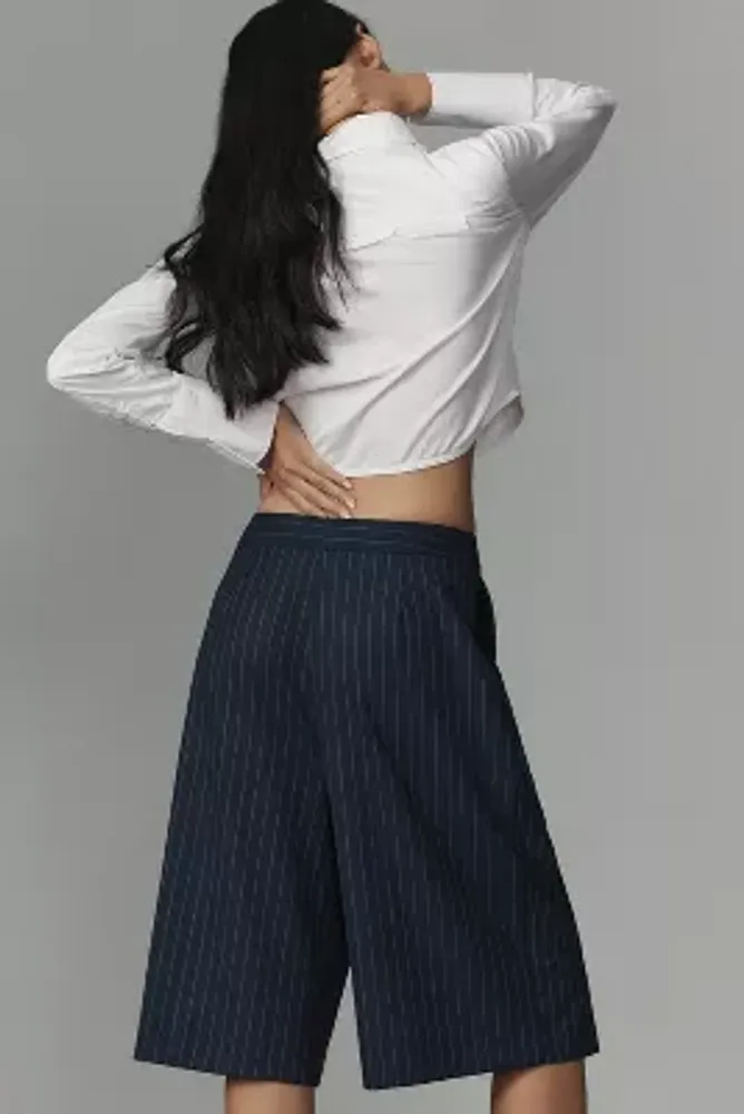 Stylist High Waisted Pinstripe Pleated Shorts