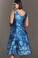 Adrianna Papell Plus Sleeveless Metallic Jacquard Midi Dress