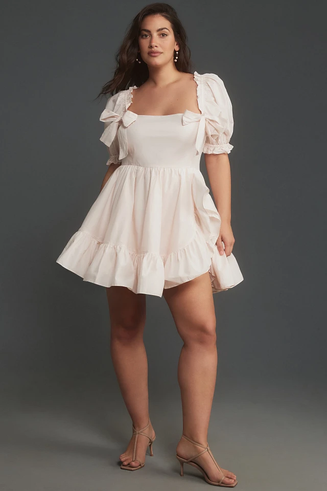 elegantly enchanted floral applique backless long sleeve mini dress Elegant Keyhole Back Floral Lace Appliqued Wedding Dress – Rosymae