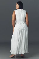 Arose Studio Allison Sleeveless Lace Pleated Maxi Dress
