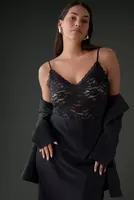 Sabrina V-Neck Lace Bodysuit