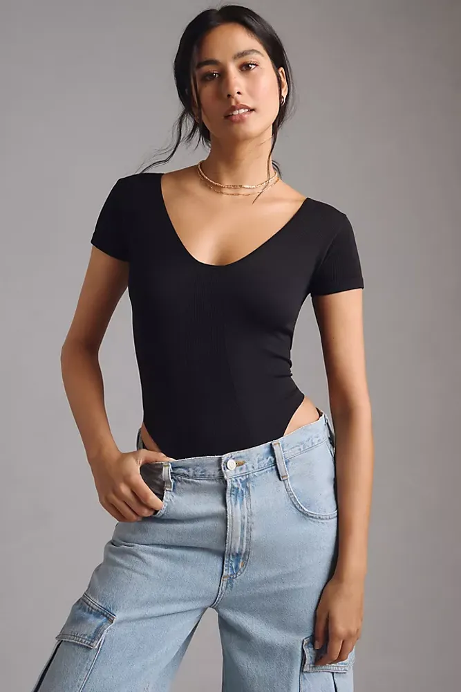 By Anthropologie Seamless Short-Sleeve Back Cutout Bodysuit