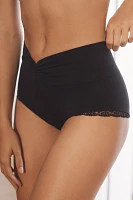 The Renna Seamless Briefs: Lace-Trim Edition