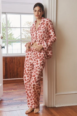 Desmond & Dempsey Long-Sleeve Pajama Set