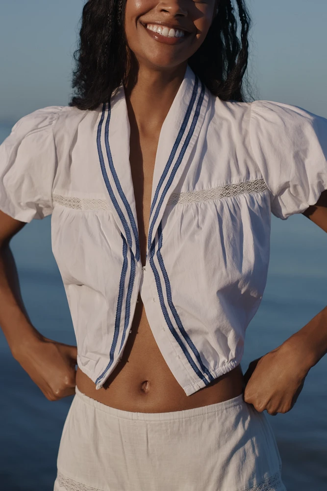 Celandine Puff-Sleeve Cropped Buttondown Blouse