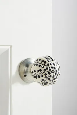 Harlington Door Knob