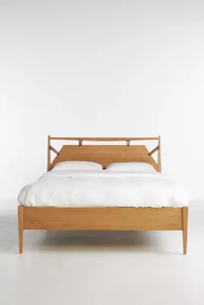 Amara Bed