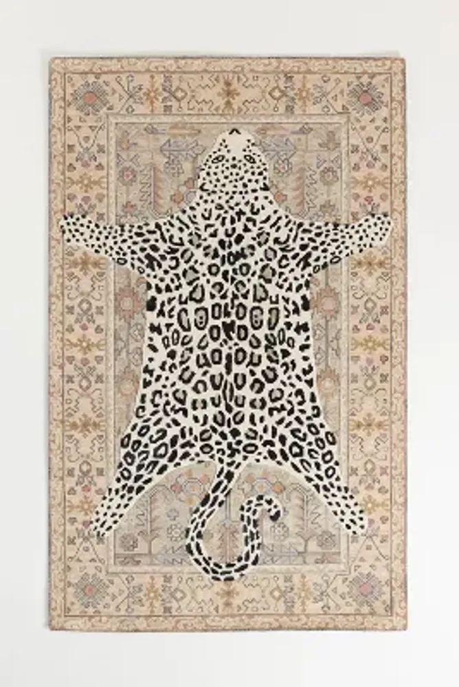 Tufted Octavia Leopard Rug