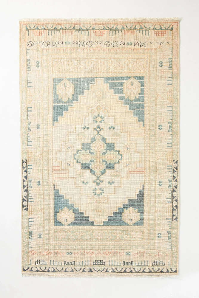 Hand-Knotted Anadolu Rug