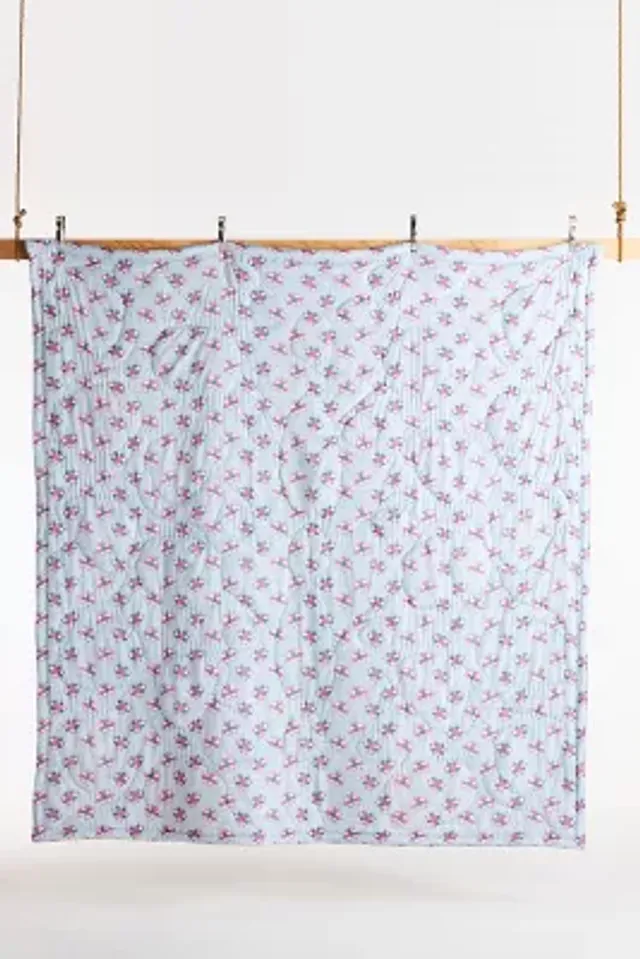 Louis Vuitton White Monogram In Mint Background Shower Curtain Set