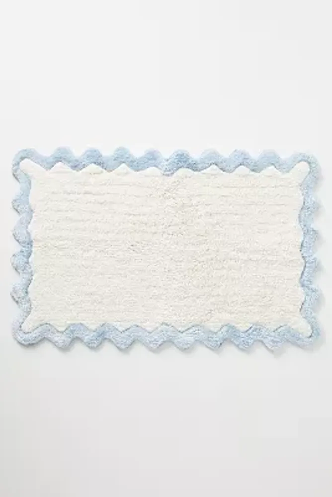 Maeve Scalloped Bath Mat