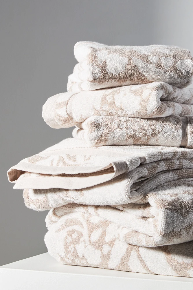 Ada Bath Towel Collection